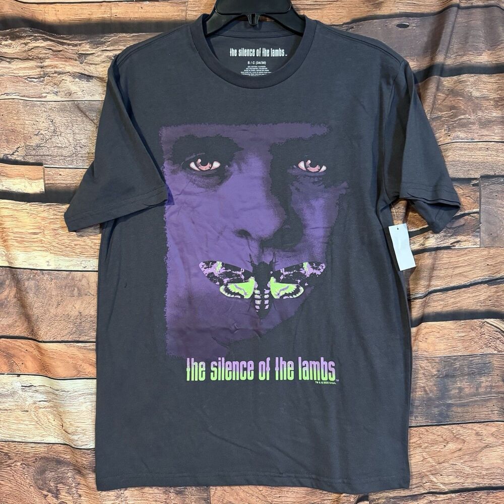 Silence of the Lambs T-Shirt Mens Small Purple Moth Horror Movie Hannibal Lecter